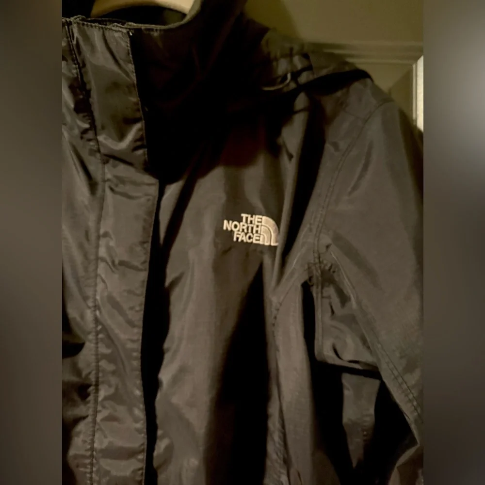 The North Face HyVent Hooded Rain Jacket Windbreaker | Women’s Large Blackl - Picture 3 of 7